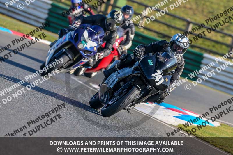 PJM Wedding Photography;enduro digital images;event digital images;eventdigitalimages;mallory park;mallory park photographs;mallory park trackday;mallory park trackday photographs;no limits trackdays;peter wileman photography;racing digital images;trackday digital images;trackday photos